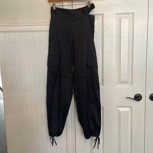 ZARA cargo / parachute pants
